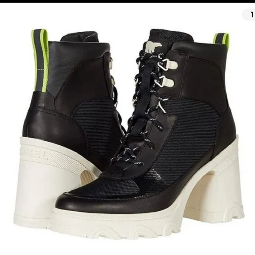 Sorel Brex Heel Boots size 8.5